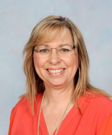 Vonow Helen 2018 14890